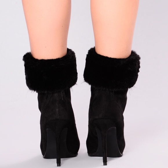 Furbulous Bootie!!! - Picture 5 of 5